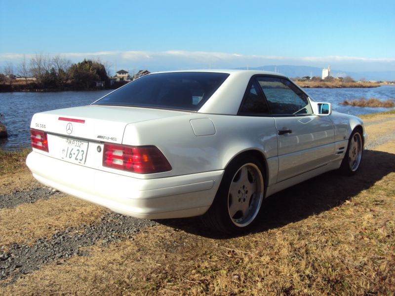 Salvaged mercedes sl 320