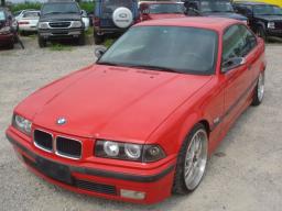 Where is the chassis number on a bmw 318i #4
