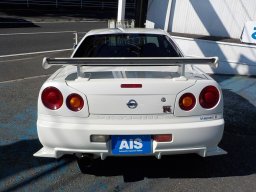 Nissan SKYLINE GT-R V SPEC 2 picture