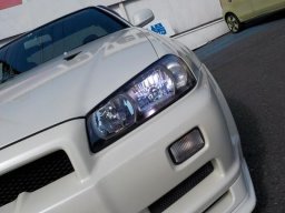 Nissan SKYLINE GT-R V SPEC 2 picture