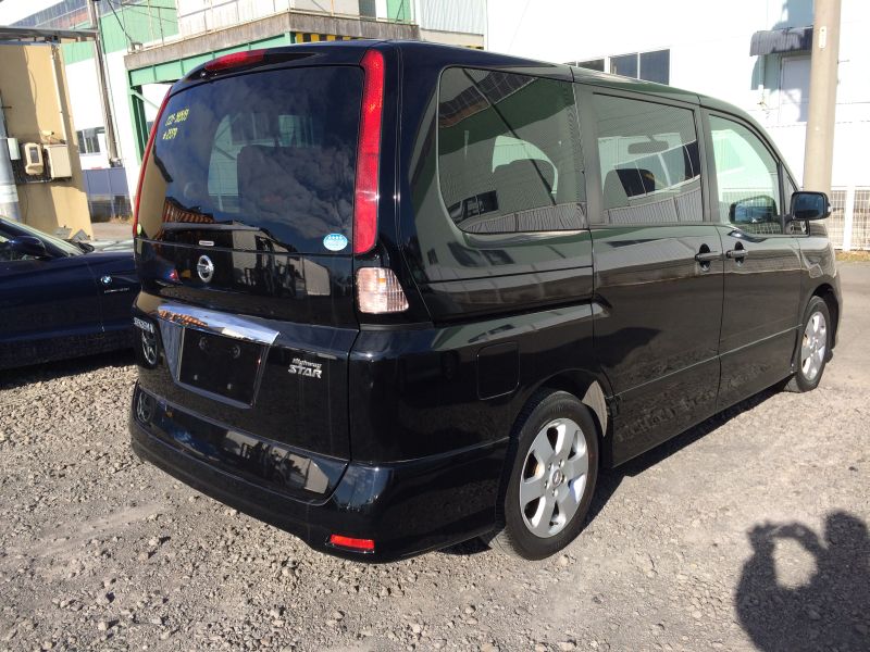 Used nissan serena for sale in japan #4