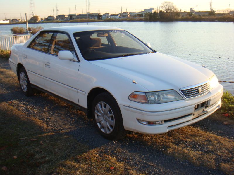 Toyota mark 2 grande