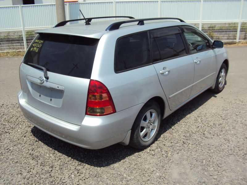 Toyota corolla fielder 2002