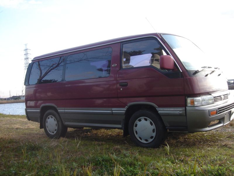 Nissan homy 1991