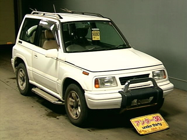 Suzuki escudo 1 поколение