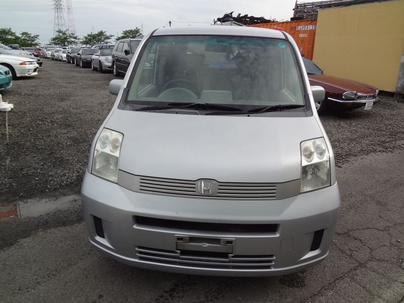 Honda mobilio 2005