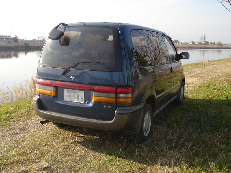 Nissan serena 1994