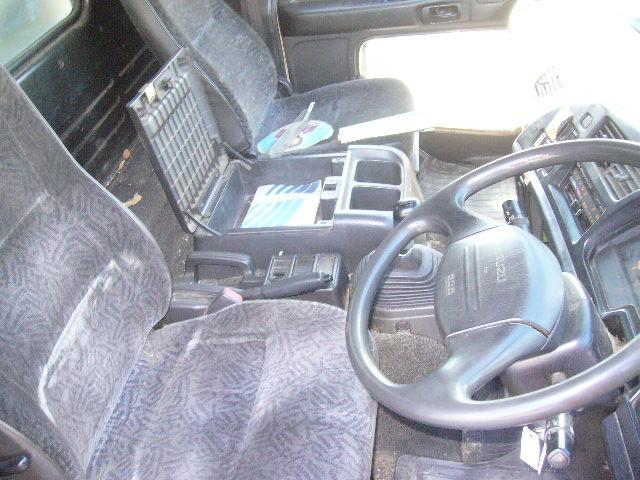 Isuzu forward 1998