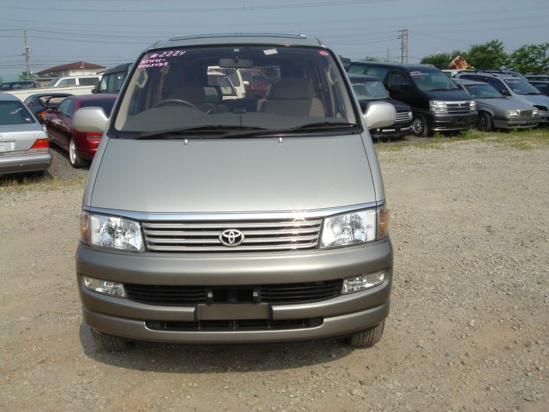 Toyota hiace regius 1997