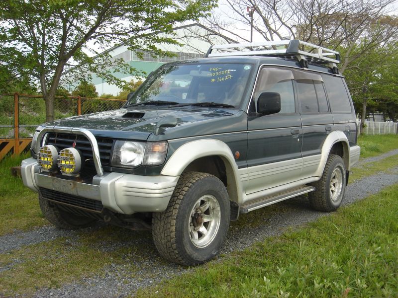 Mitsubishi pajero 1995г