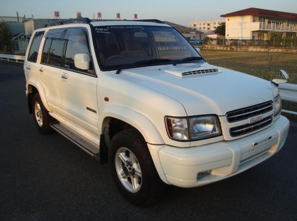 Isuzu bighorn 2001