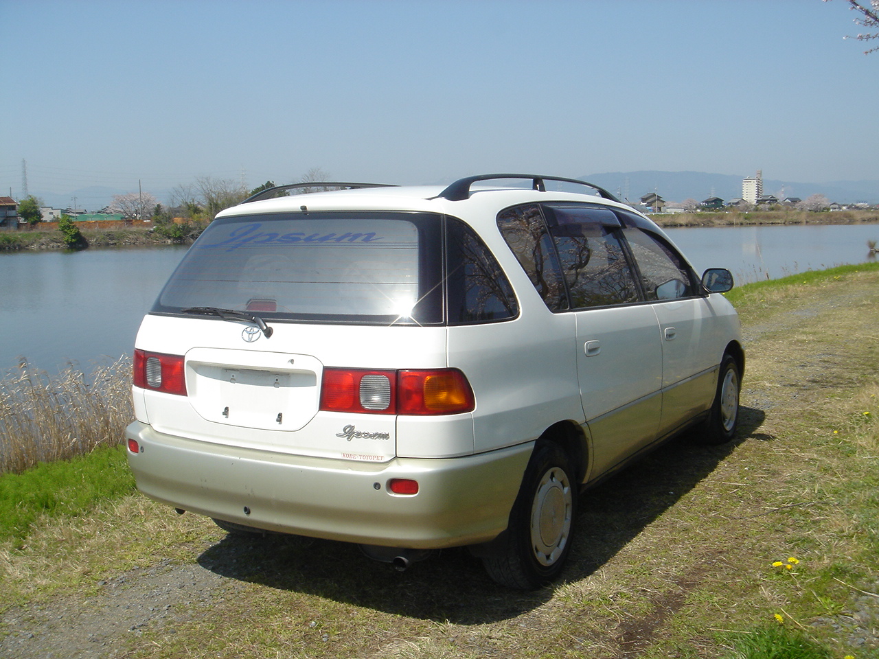 Toyota ipsum 1997