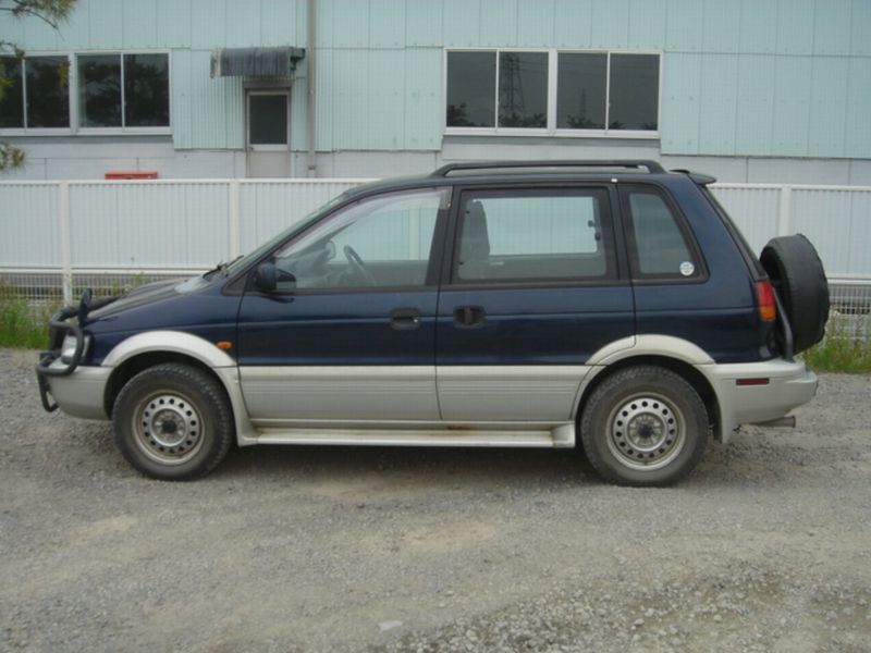 Mitsubishi rvr 1996