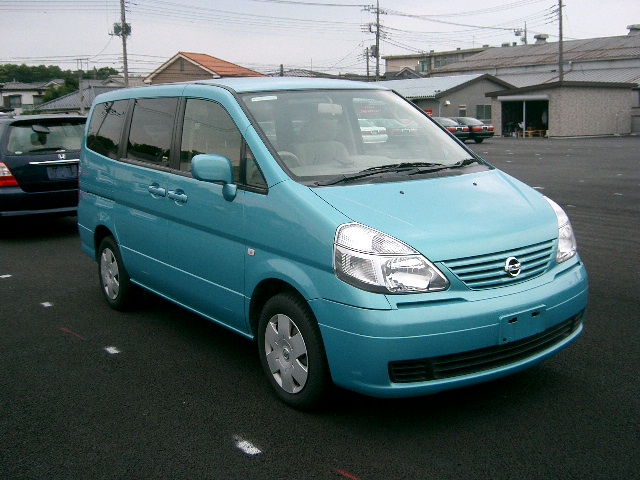 Nissan sirena 2004