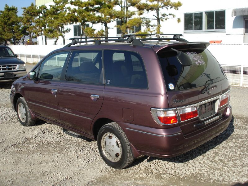 Nissan presage i 1998