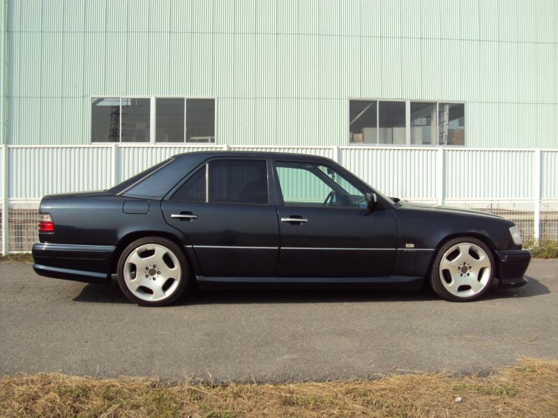 Mercedes-Benz E320 , 1995, used for sale