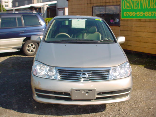 Nissan liberty 2003