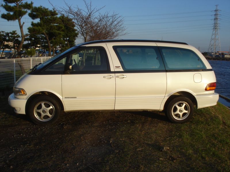 Toyota estima 1997