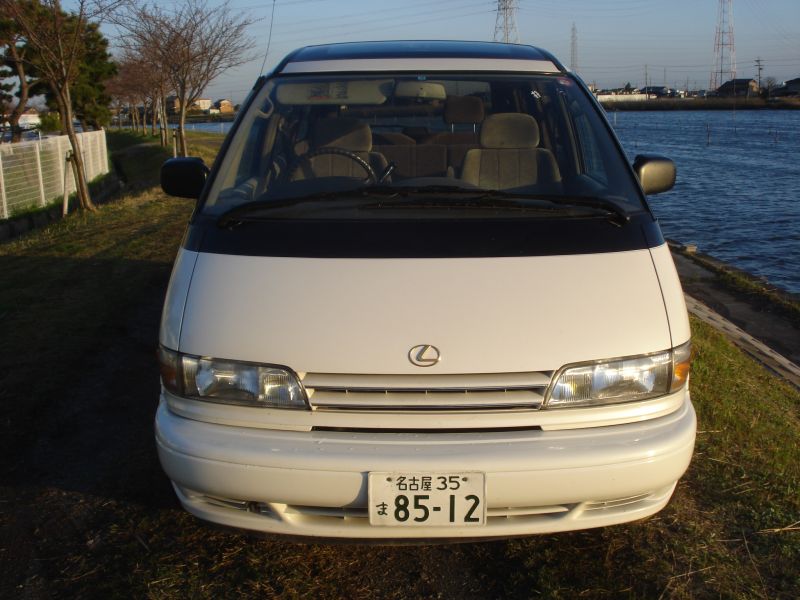 Toyota estima 1997