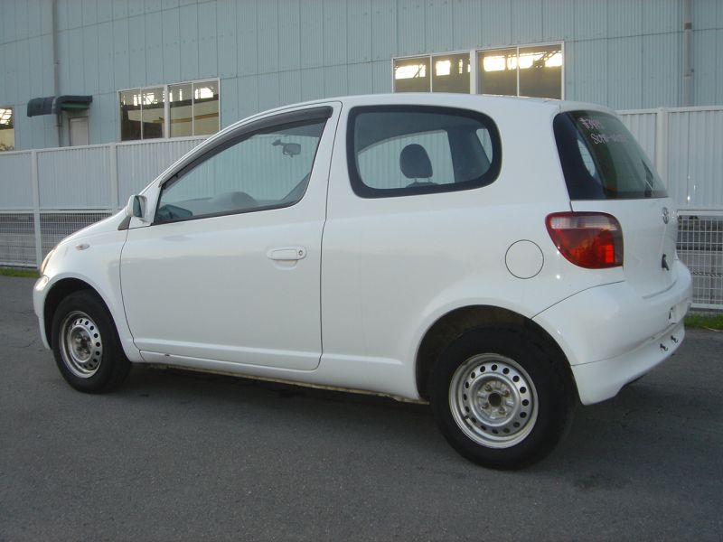 Toyota vitz 2000 запчасти