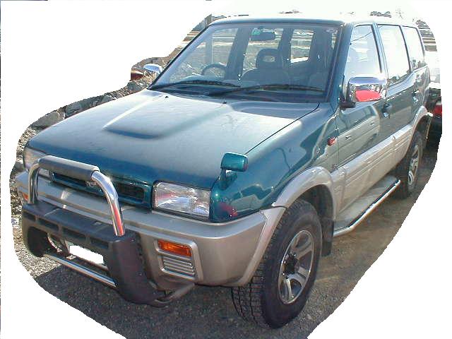 Nissan mistral 1996