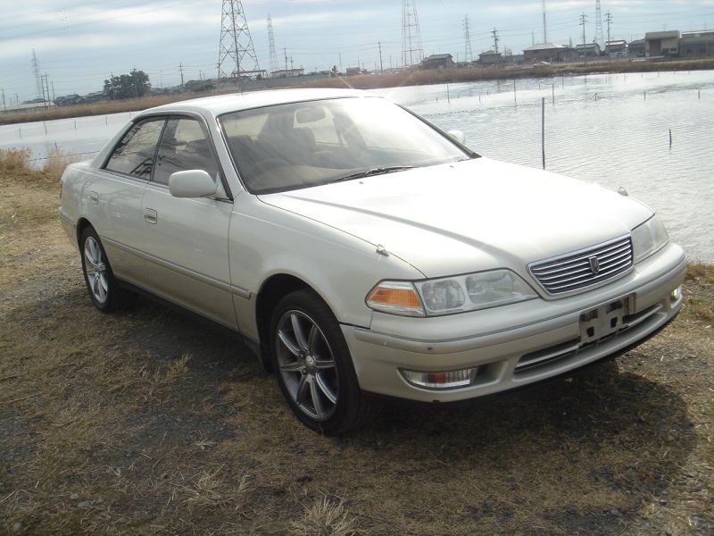 Toyota mark 2 grande