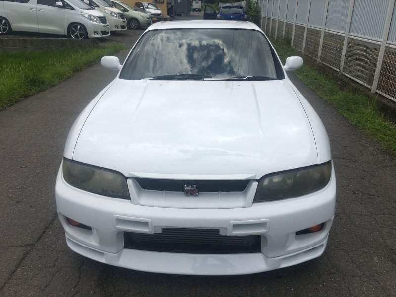 Nissan skyline 97