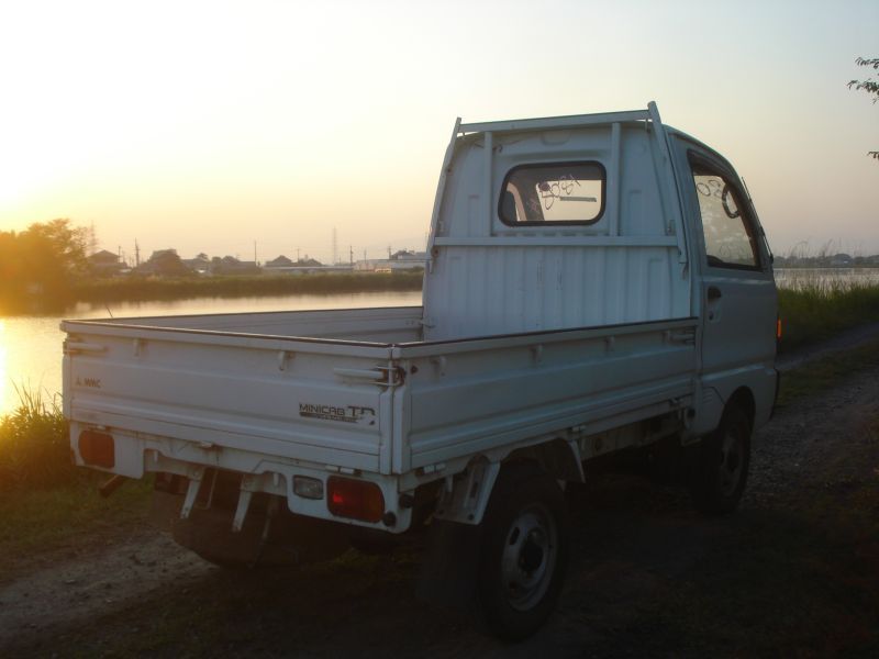 Mitsubishi minicab 4wd