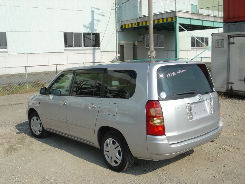 Toyota probox 2004