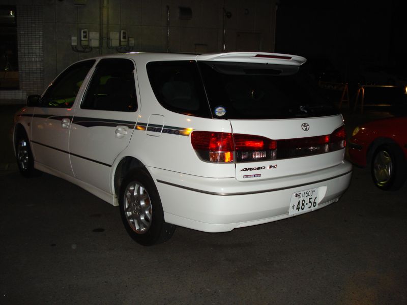 Toyota vista ardeo 1999