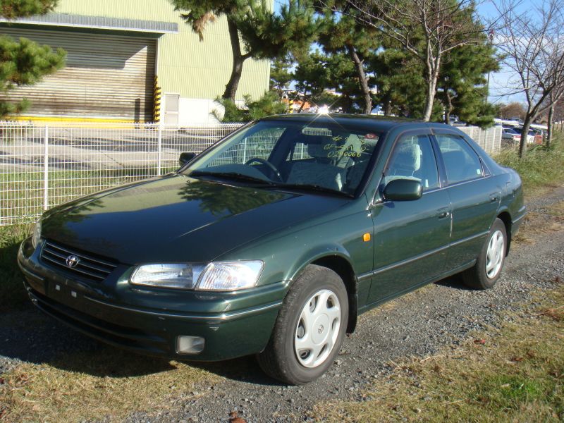 Toyota camry gracia 1998