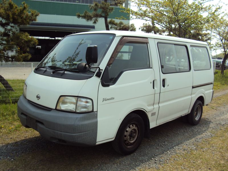 Nissan vanette 2001