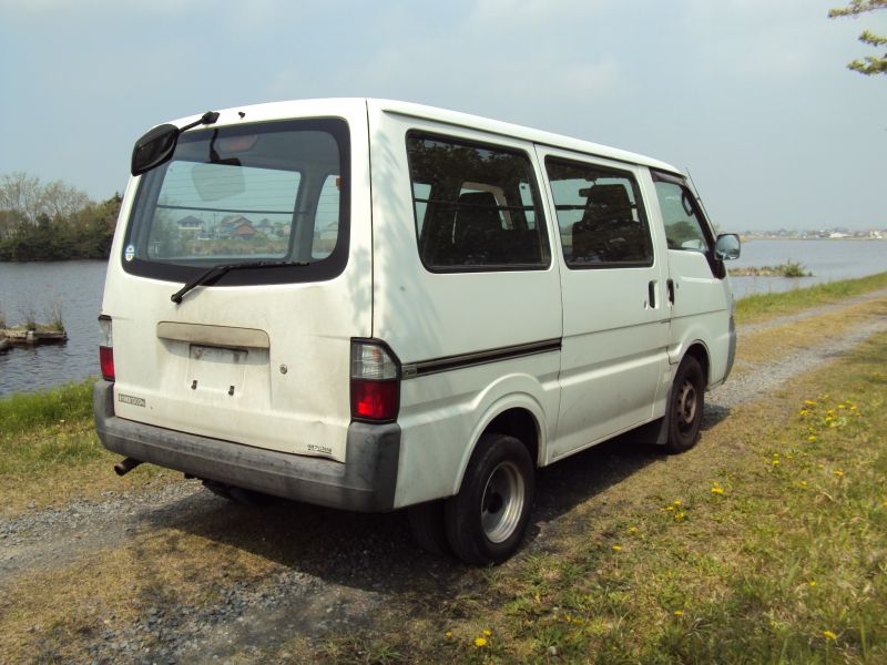 Nissan vanette 2001