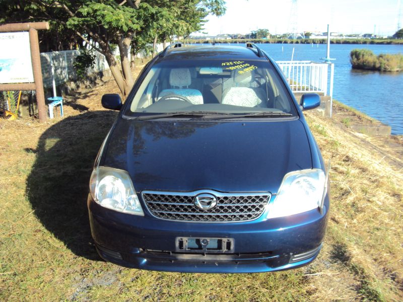 Toyota corolla fielder 2001