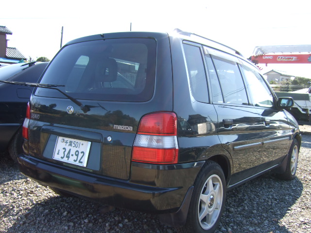 Фото mazda demio 1997