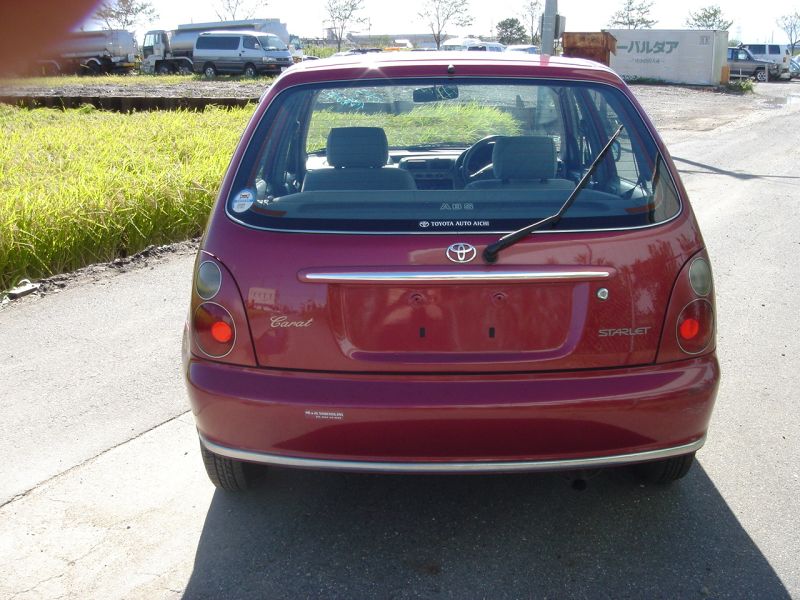 Toyota starlet carat