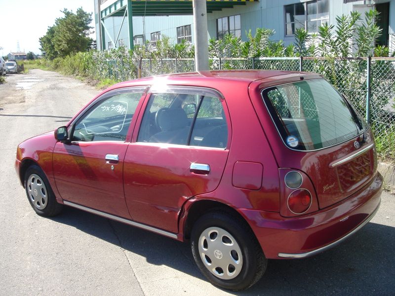 Toyota starlet carat