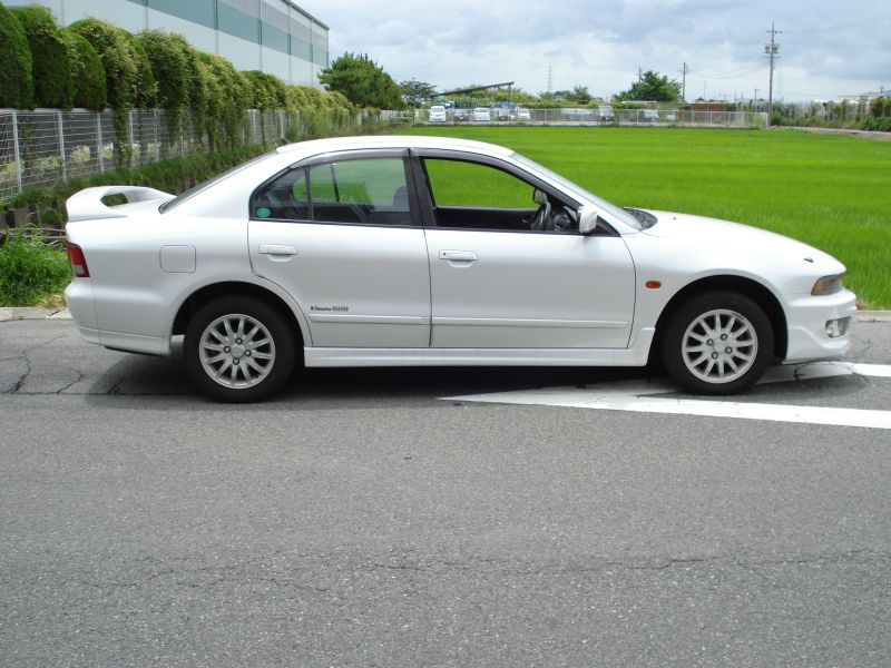 Mitsubishi galant viento