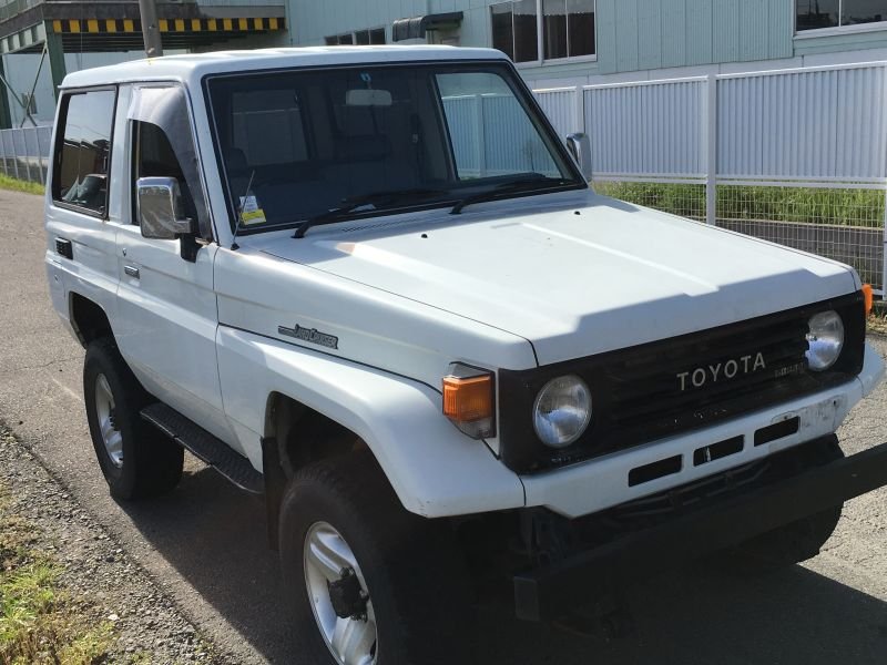 Toyota land cruiser lx