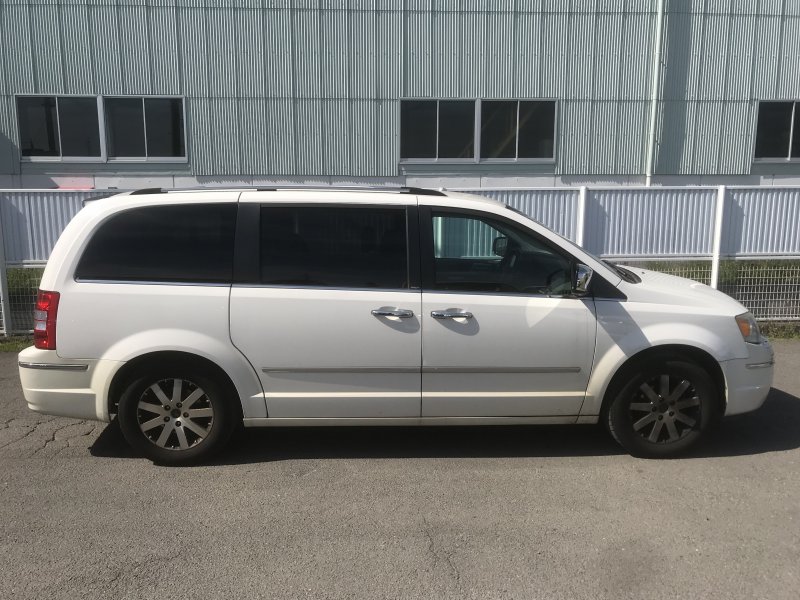 Chrysler grand voyager 2010