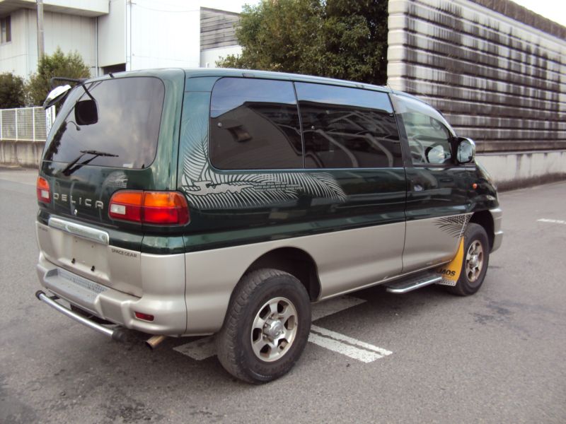 Mitsubishi space gear 4wd