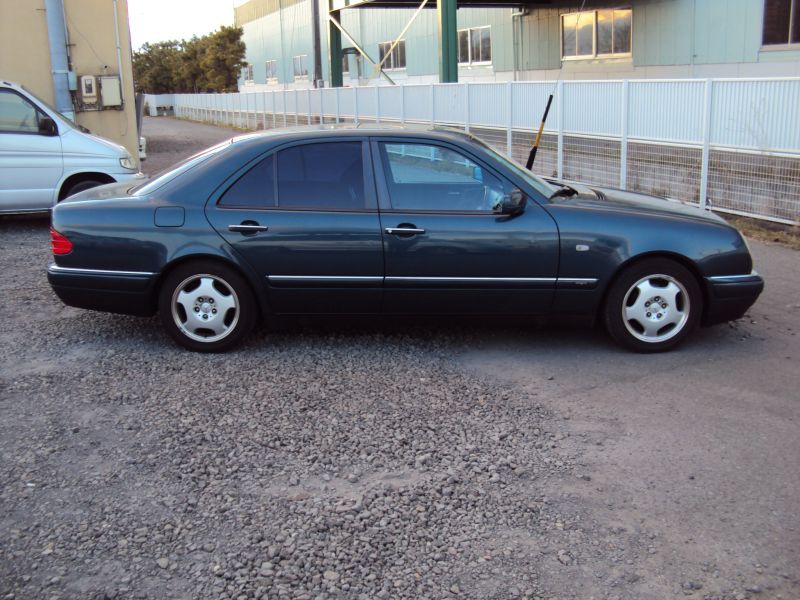 Mercedes-benz E240 Avantgarde Limited, 1998, Used For Sale