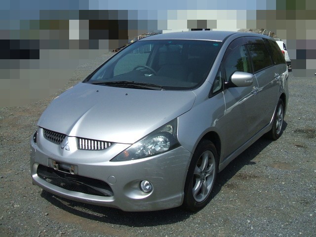 Mitsubishi grandis 2003