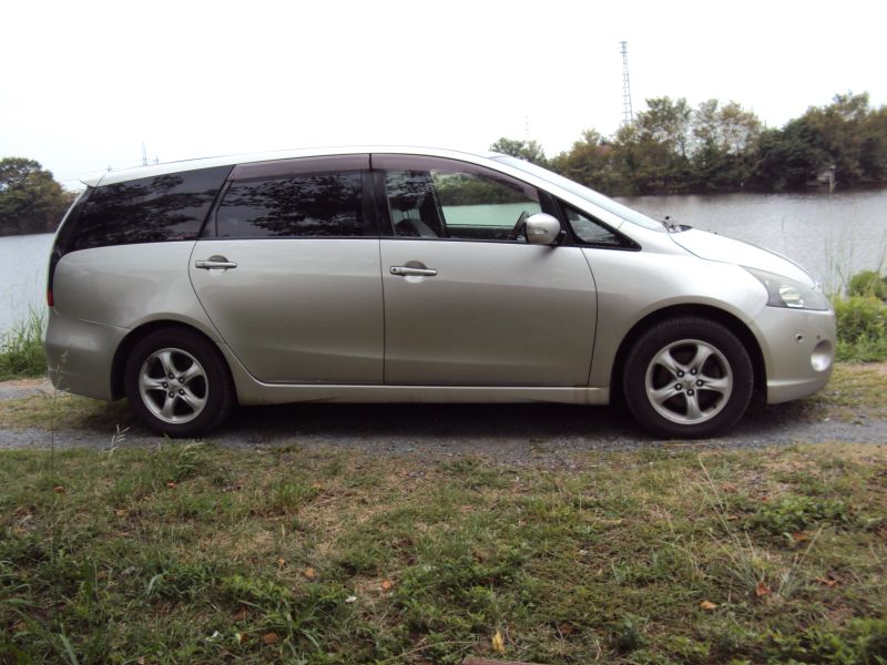 Mitsubishi grandis 2005