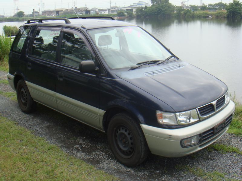 Mitsubishi chariot mx