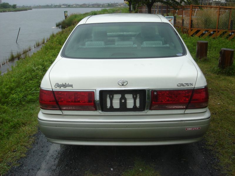 Toyota Crown R Saloon Premium, 2003, used for sale