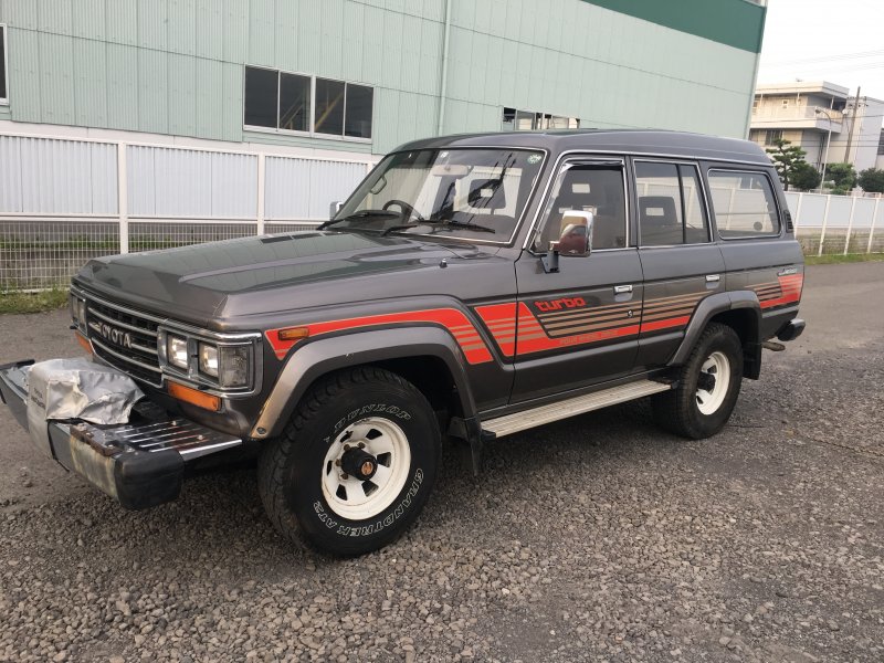 Toyota land cruiser 60