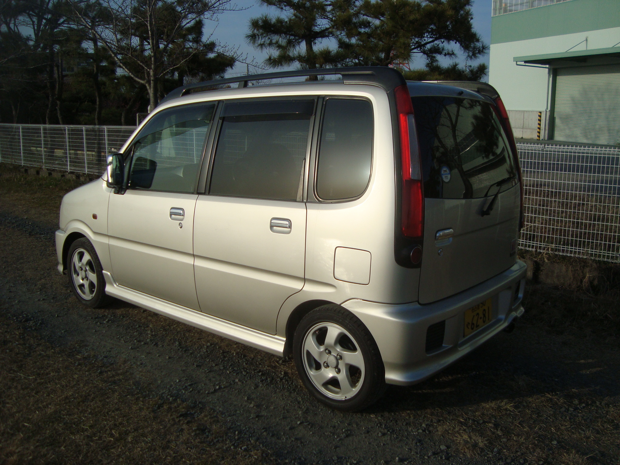 Daihatsu move turbo