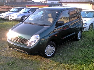 Mitsubishi mirage dingo 1999