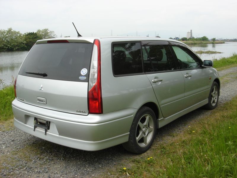 Mitsubishi cedia wagon